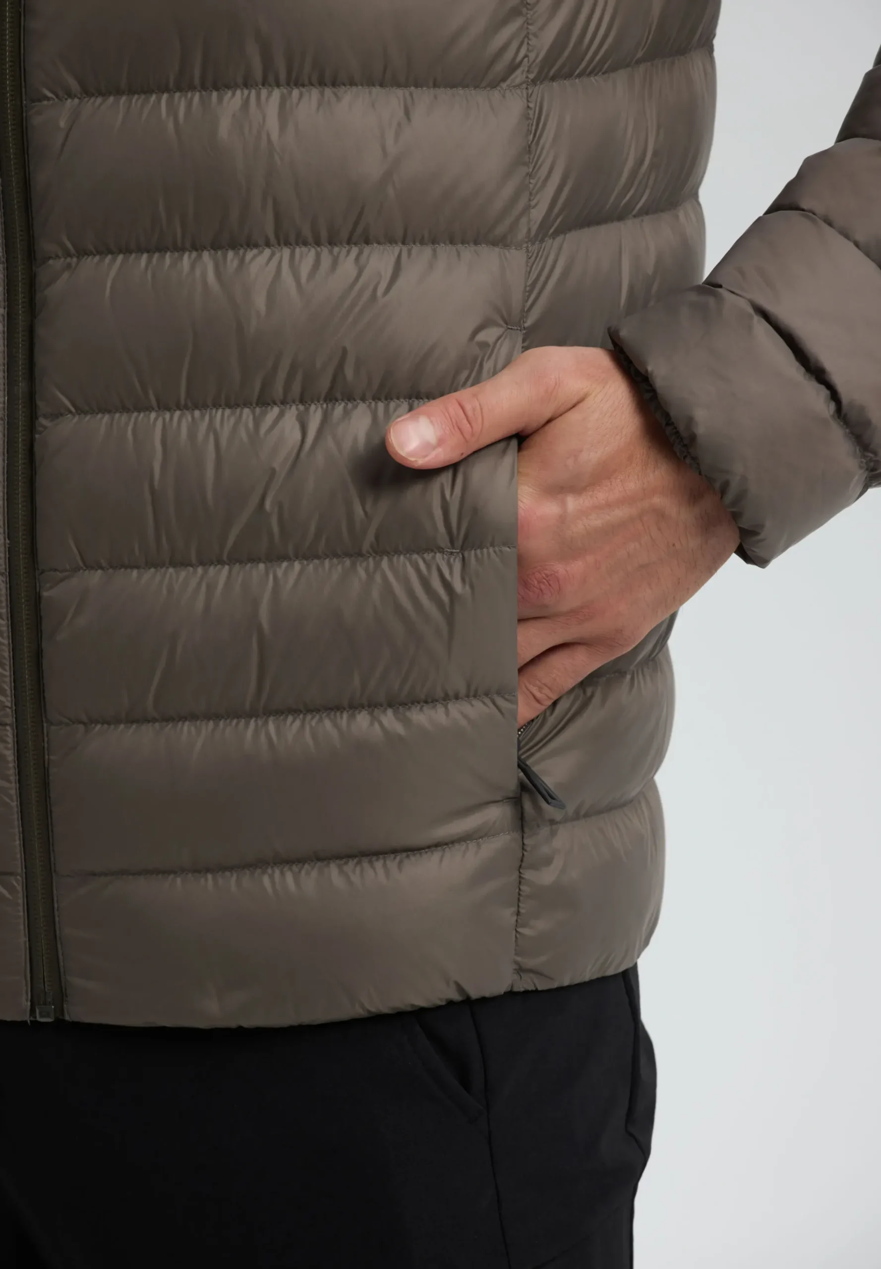 Outlet Habturn Ulkoilutakit