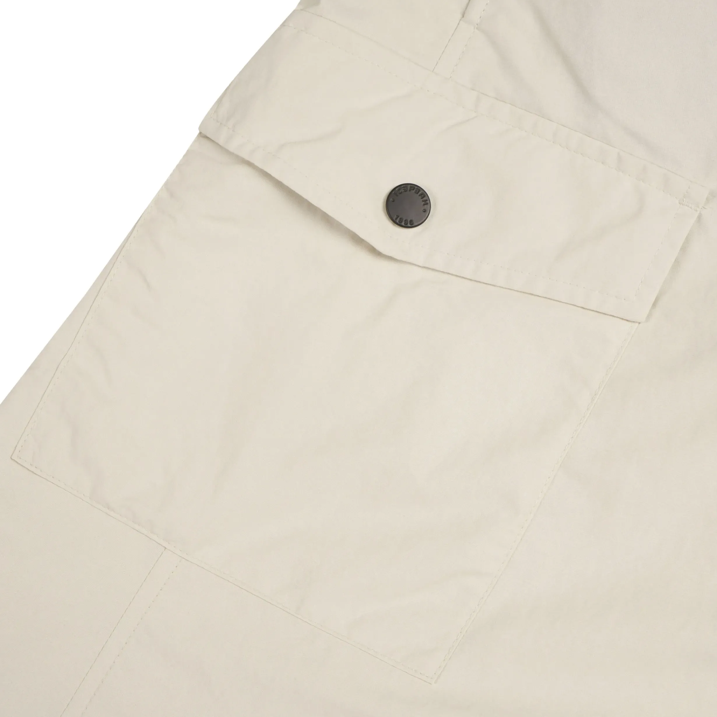 Outlet Anvik Hameet|Ulkoilu