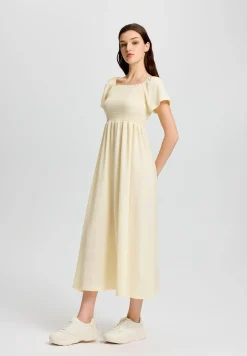 Sale Fankia Mekot