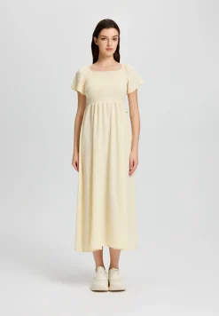 Sale Fankia Mekot