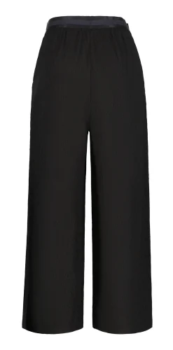 Online Hiei Caprit