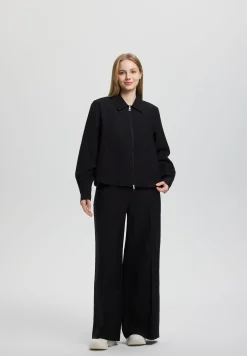 Online Hulvela Ulkoilutakit