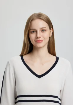 Online Huuttia Mekot
