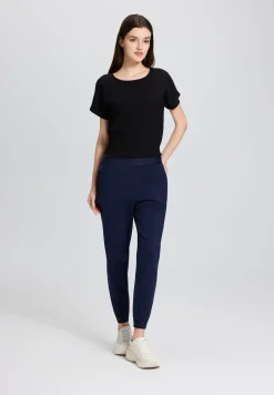 Clearance Hyppei T-Paidat