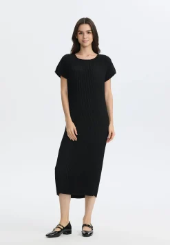 Clearance Darby Mekot