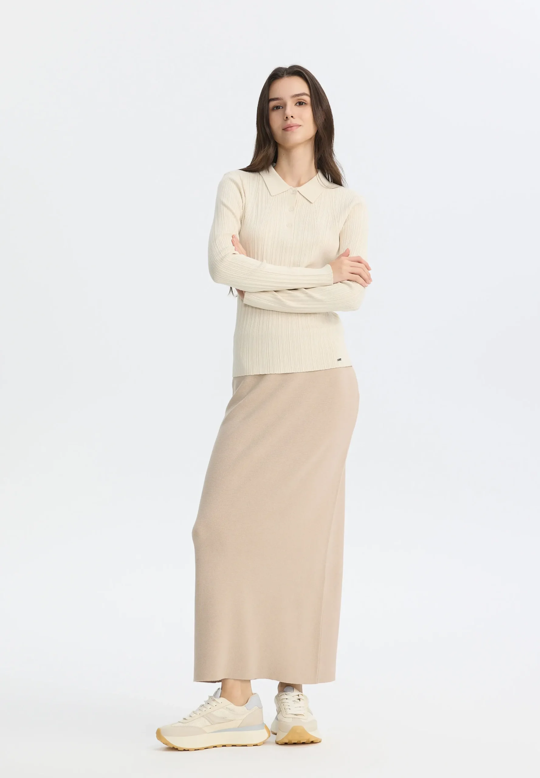 Sale Kyin Neuleet